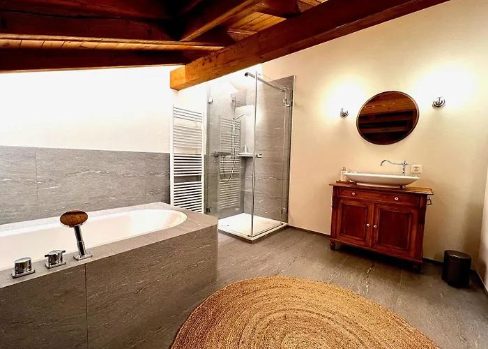 Zum Leist * אמדן